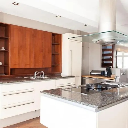 アパート Modern 3 Bedroom Apartment