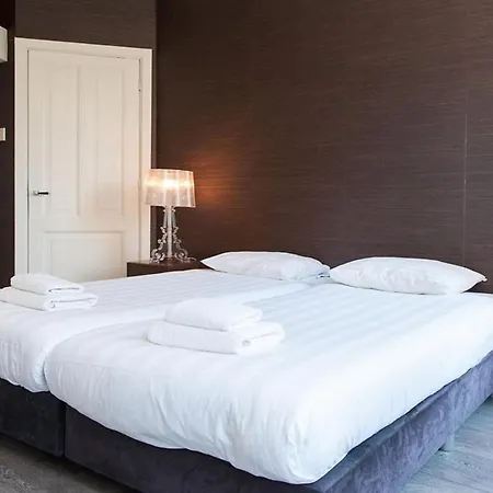Modern 3 Bedroom Apartment شقة *